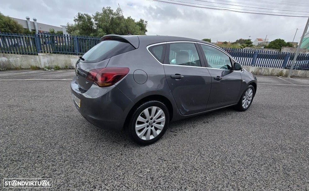 Opel Astra 1.7 CDTI Enjoy - 2
