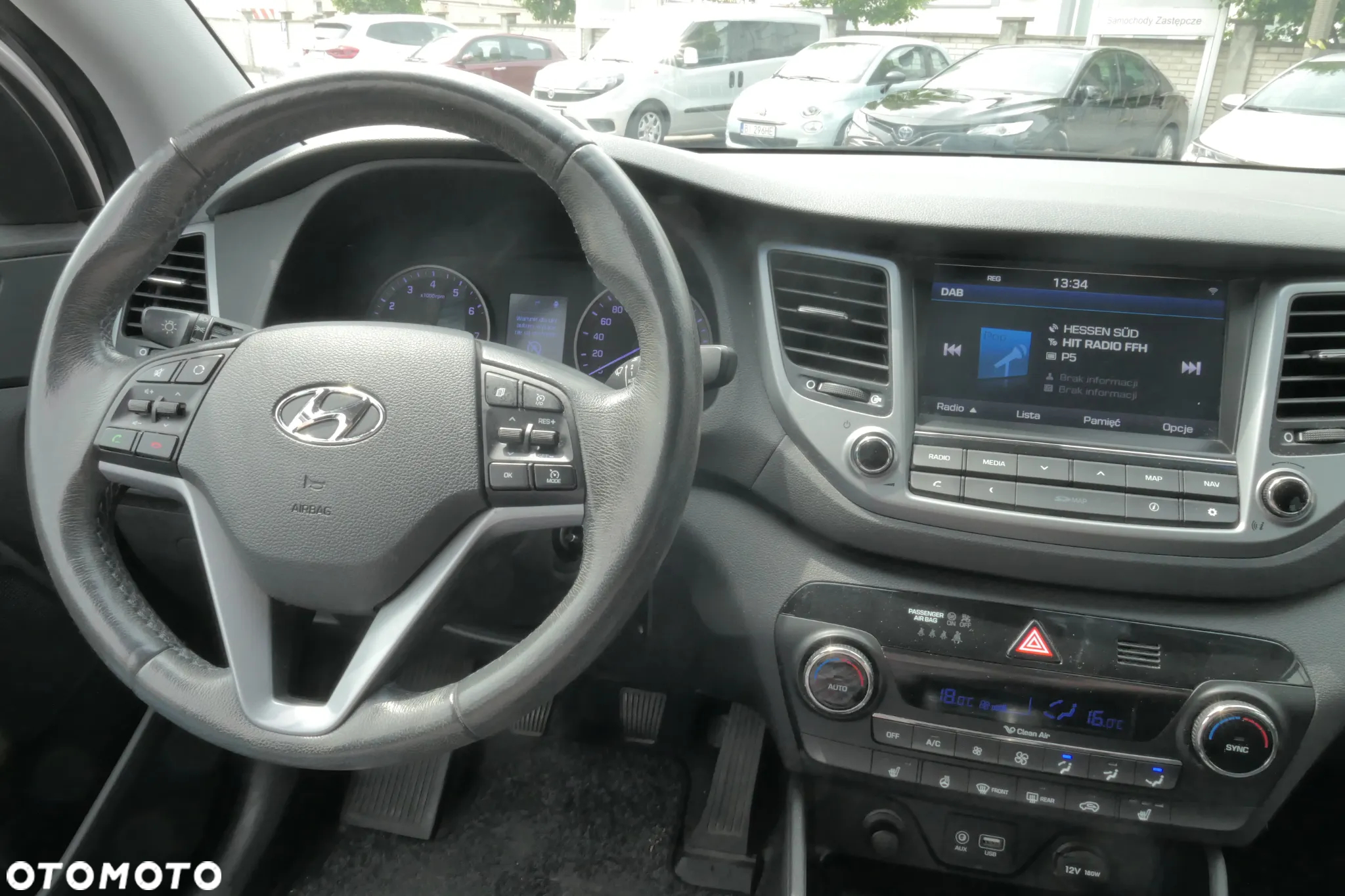 Hyundai Tucson - 12