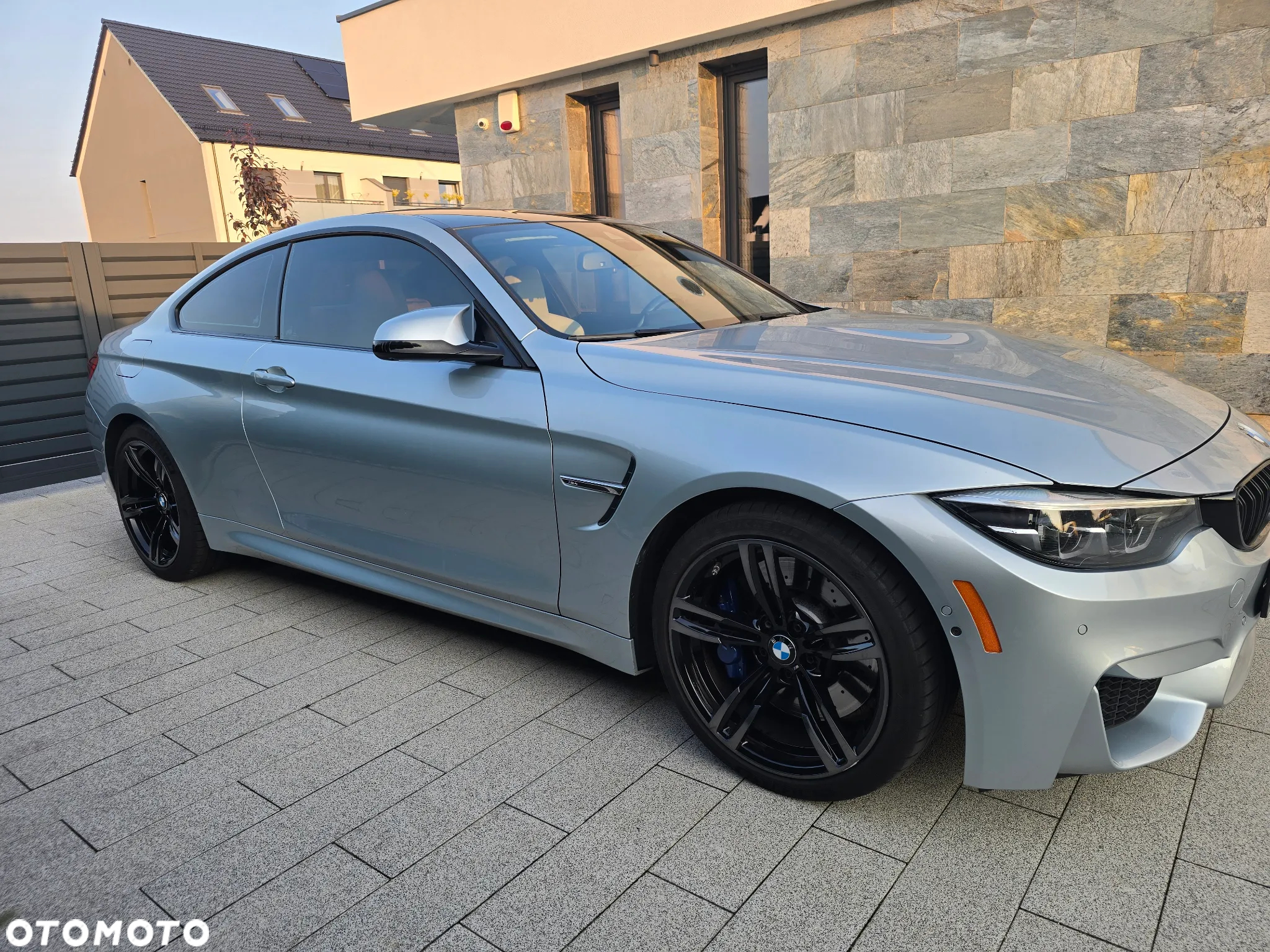 BMW M4 Coupe - 2