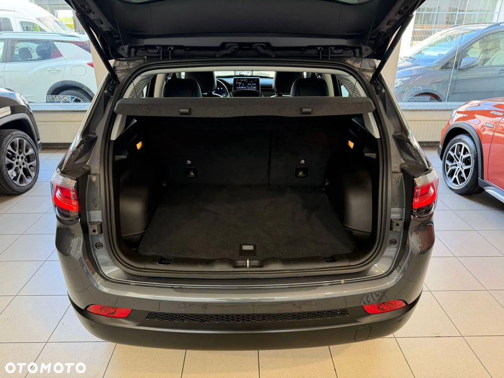 Jeep Compass 1.5 T4 mHEV Altitude FWD S&S DCT - 24