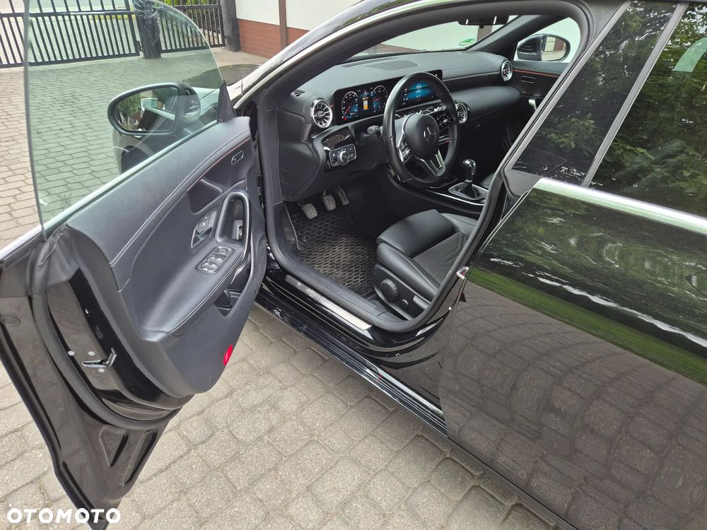Mercedes-Benz CLA - 13