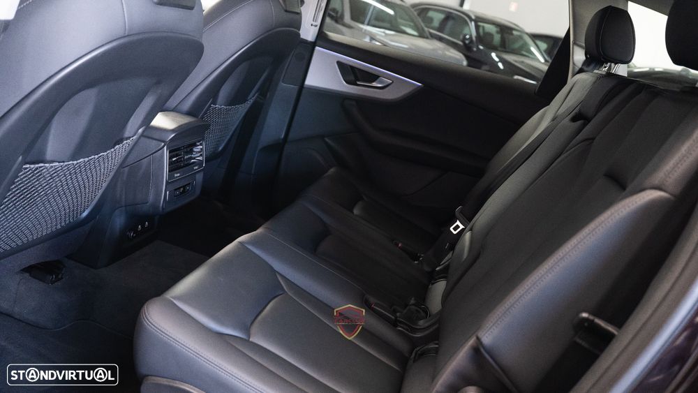 Audi Q7 55 TFSIe quattro Tiptronic - 50