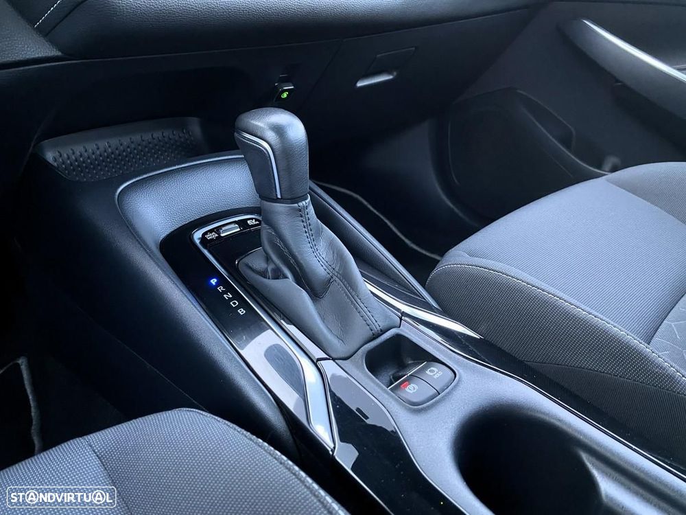 Toyota Corolla 1.8 Hybrid Comfort - 14