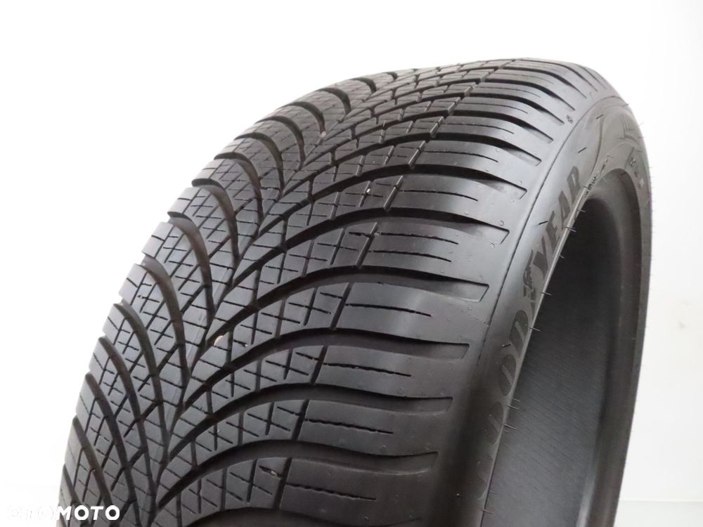 255/45R19 OPONA CAŁOROCZNA Goodyear Vector 4Seasons Gen-3 SUV 104W XL - 8