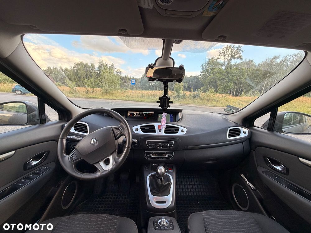 Renault Scenic - 10