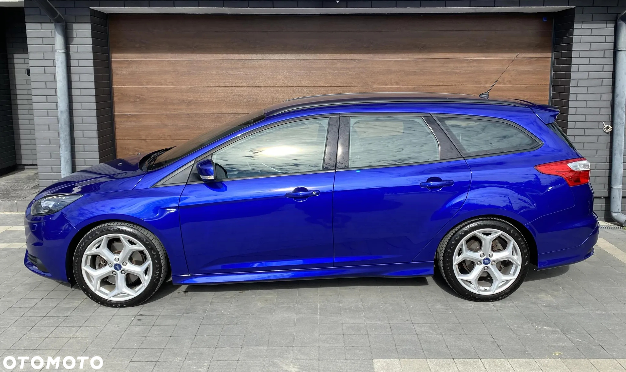 Ford Focus 2.0 EcoBoost ST mit Leder-Sport-Paket - 4