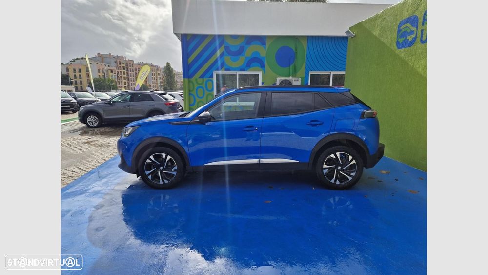 Peugeot 2008 1.2 PureTech Allure - 4