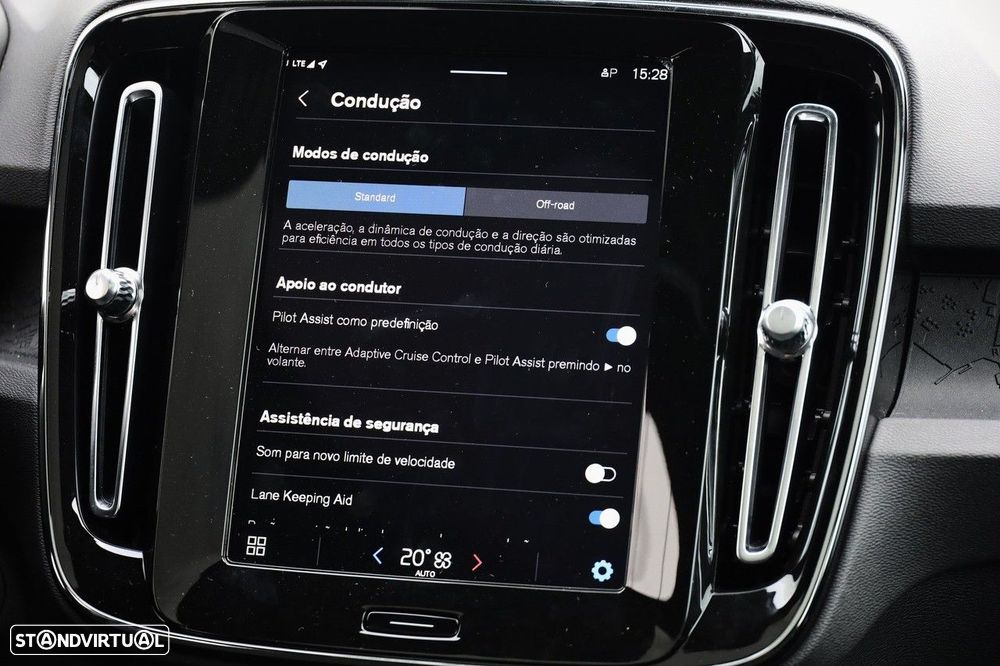 Volvo EC40 82 kWh Single Motor Extended Range Plus - 28