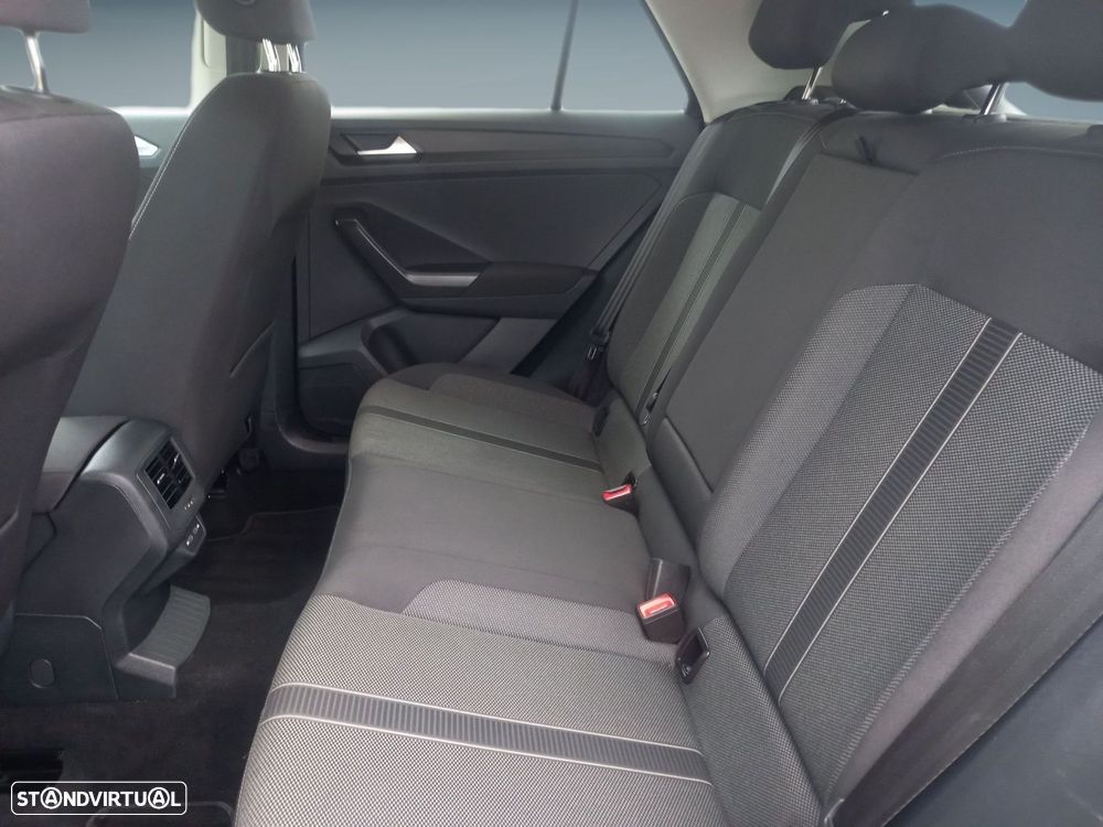 VW T-Roc 1.0 TSI Life - 12