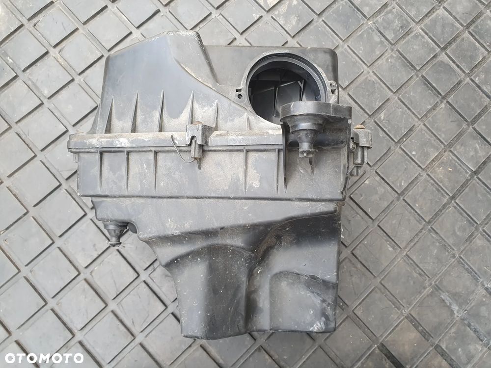 OBUDOWA FILTRA POWIETRZA OE 4M51-9600-AC VOLVO V50 S40 II 2.0D - 1