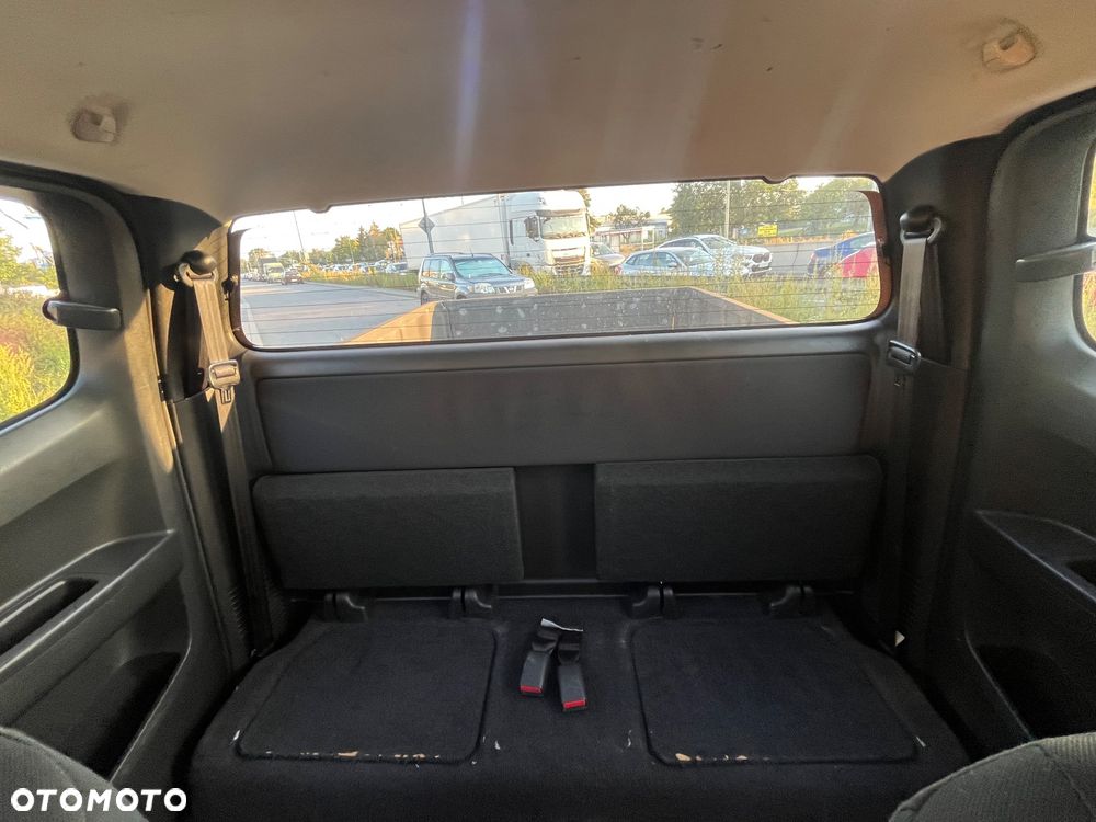 Isuzu D-Max - 27