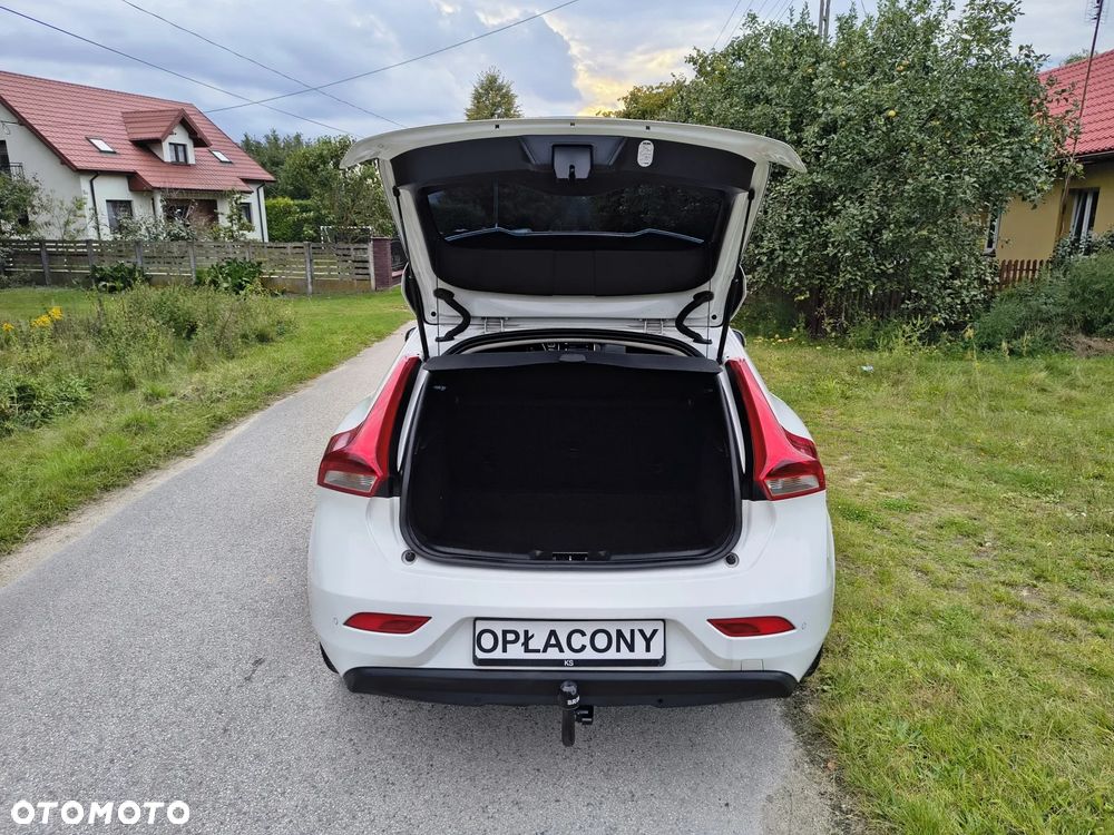 Volvo V40 D2 Summum - 14