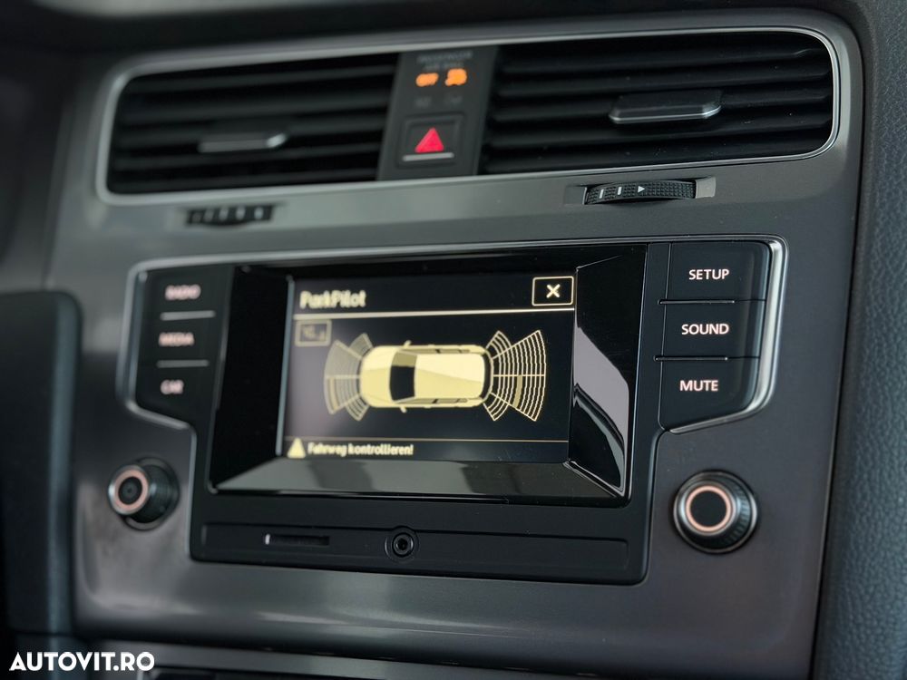 Volkswagen Golf 1.2 TSI BlueMotion Technology Trendline - 20