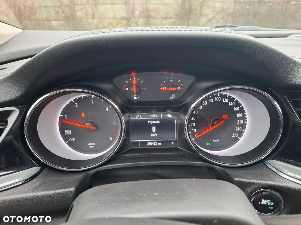 Opel Insignia 1.6 CDTI Enjoy S&S - 9