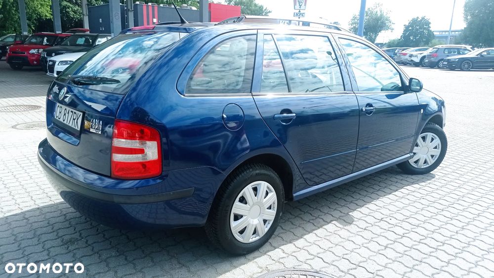 Skoda Fabia 1.4 16V Combi Comfort - 21