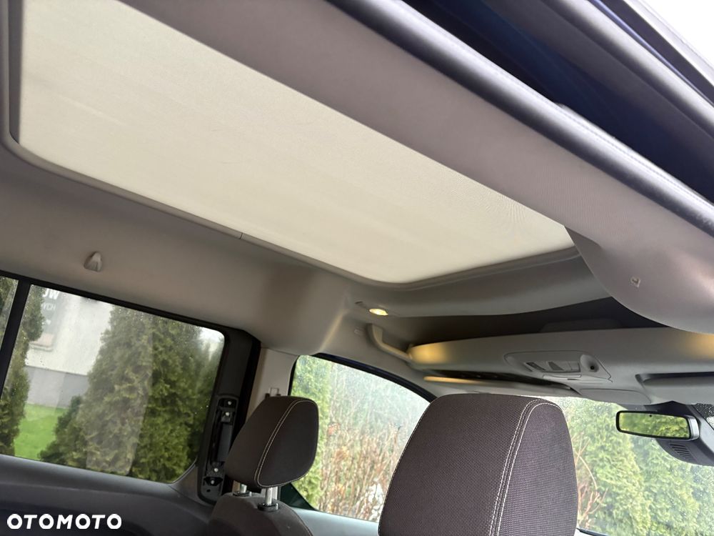 Ford Tourneo Connect Grand - 10