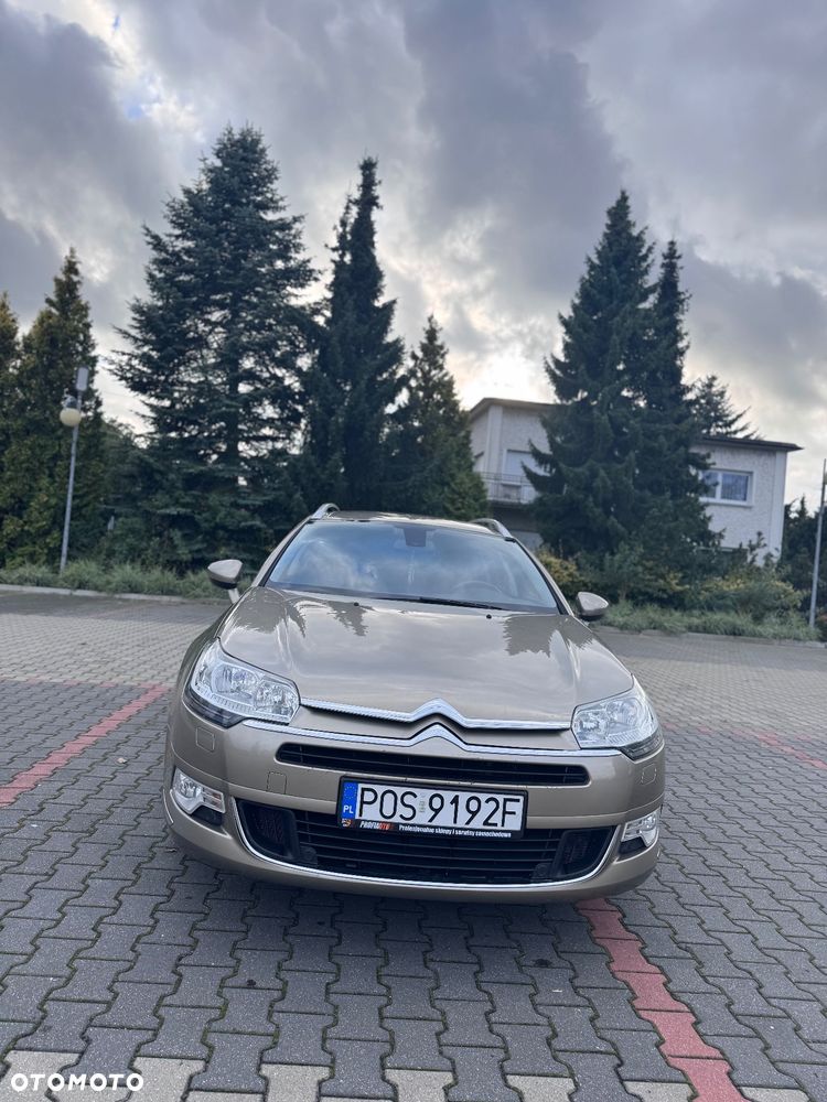 Citroën C5 Tourer HDi 135 FAP Exclusive - 2