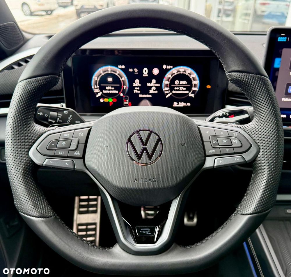 Volkswagen T-Roc 1.5 TSI R-Line DSG - 11