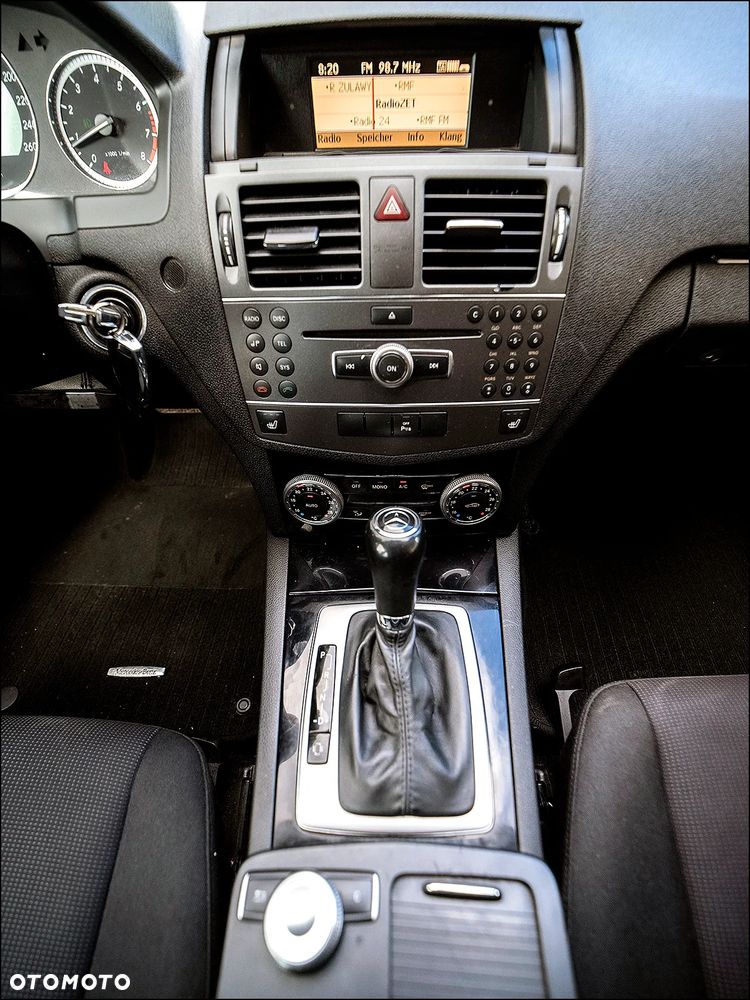 Mercedes-Benz Klasa C - 25