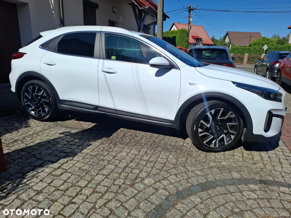 Kia XCeed 1.5 T-GDI M - 13