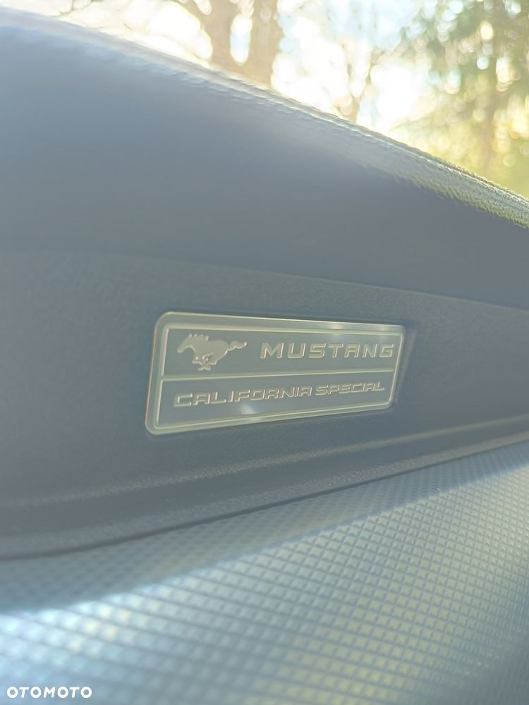 Ford Mustang 5.0 V8 GT - 11