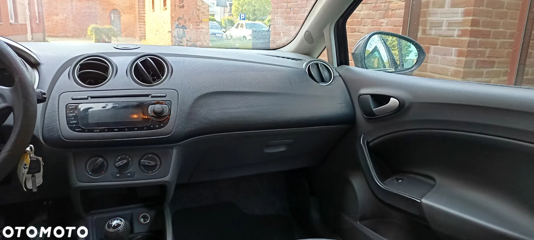 Seat Ibiza 1.4 16V Style - 17