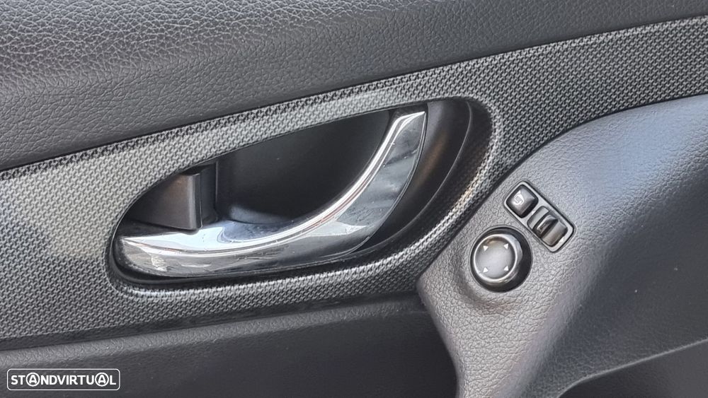 Nissan X-Trail 1.6 dCi 360 Xtronic - 23