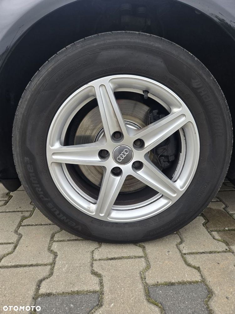 Audi A4 Avant - 15