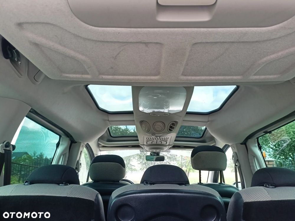 Citroën Berlingo Multispace HDi 115 FAP Exclusive - 6