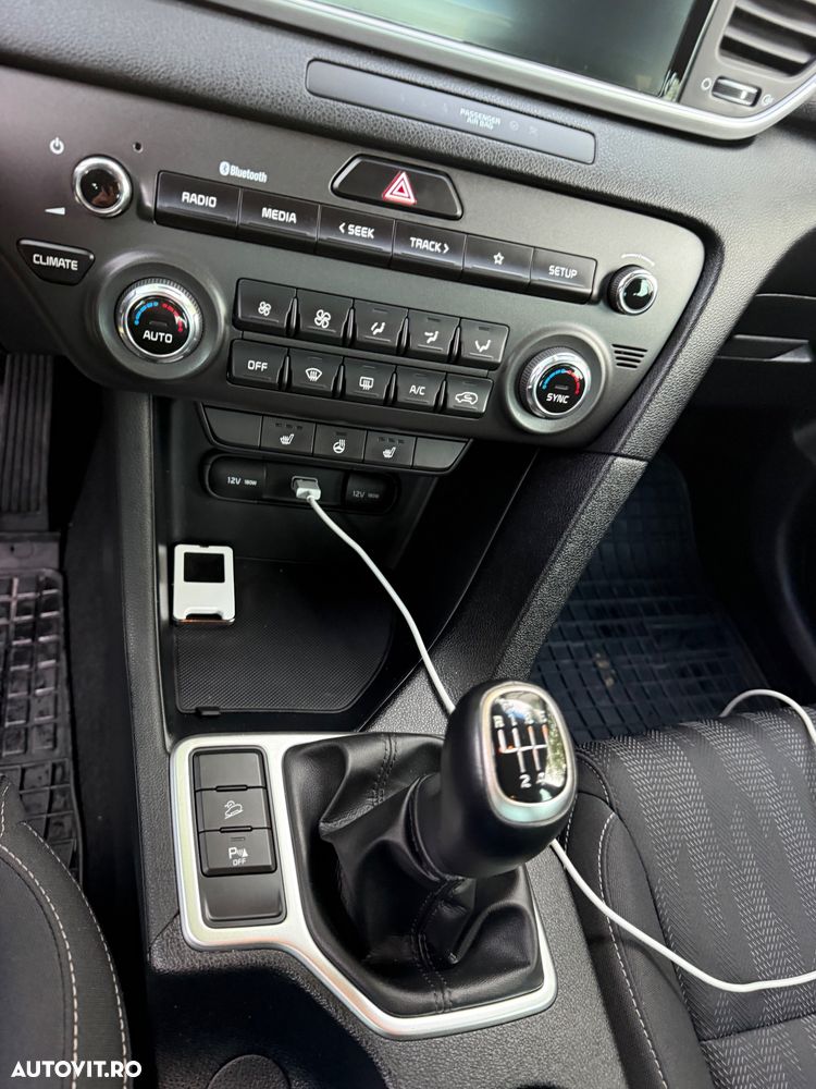 Kia Sportage 1.6 GDI 6MT 4x2 Plus - 9