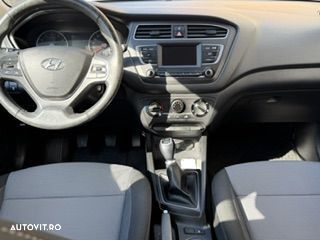 Hyundai i20 1.25 84CP M/T Comfort - 12