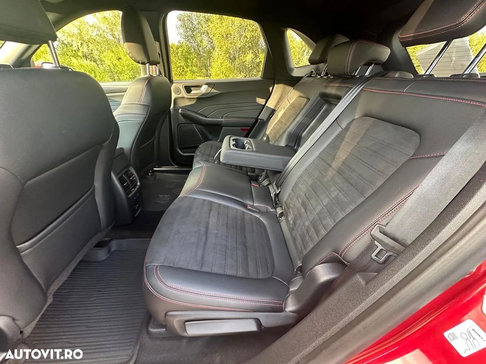 Ford Kuga 2.5 Duratec PHEV ST Line X - 18