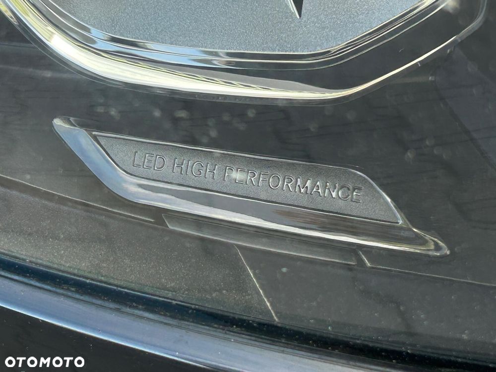 Mercedes-Benz Klasa A 220 d 4-Matic 8G-DCT - 38