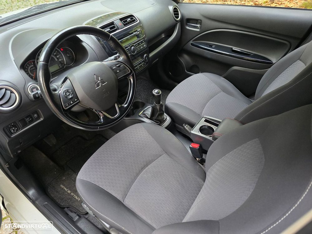 Mitsubishi Space Star 1.2 Intense - 23