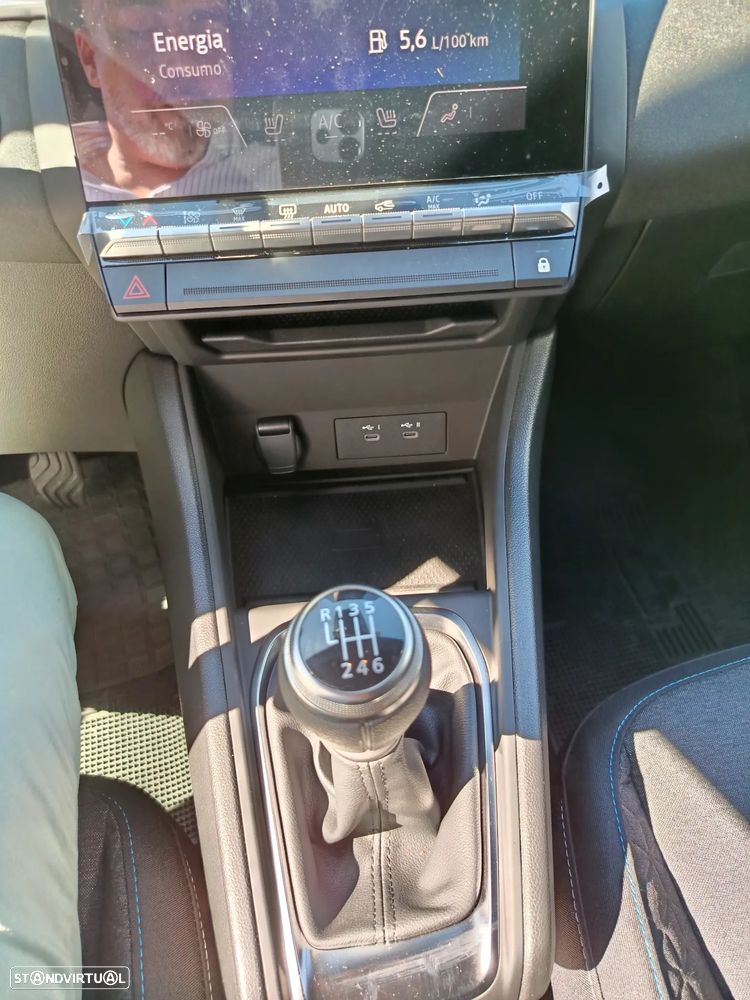 Mitsubishi ASX - 11