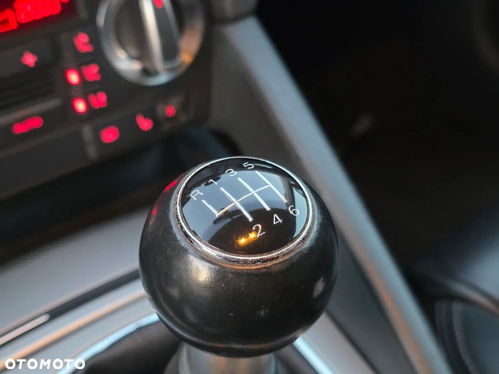 Audi A3 Sportback 1.4 TFSI Ambition - 17