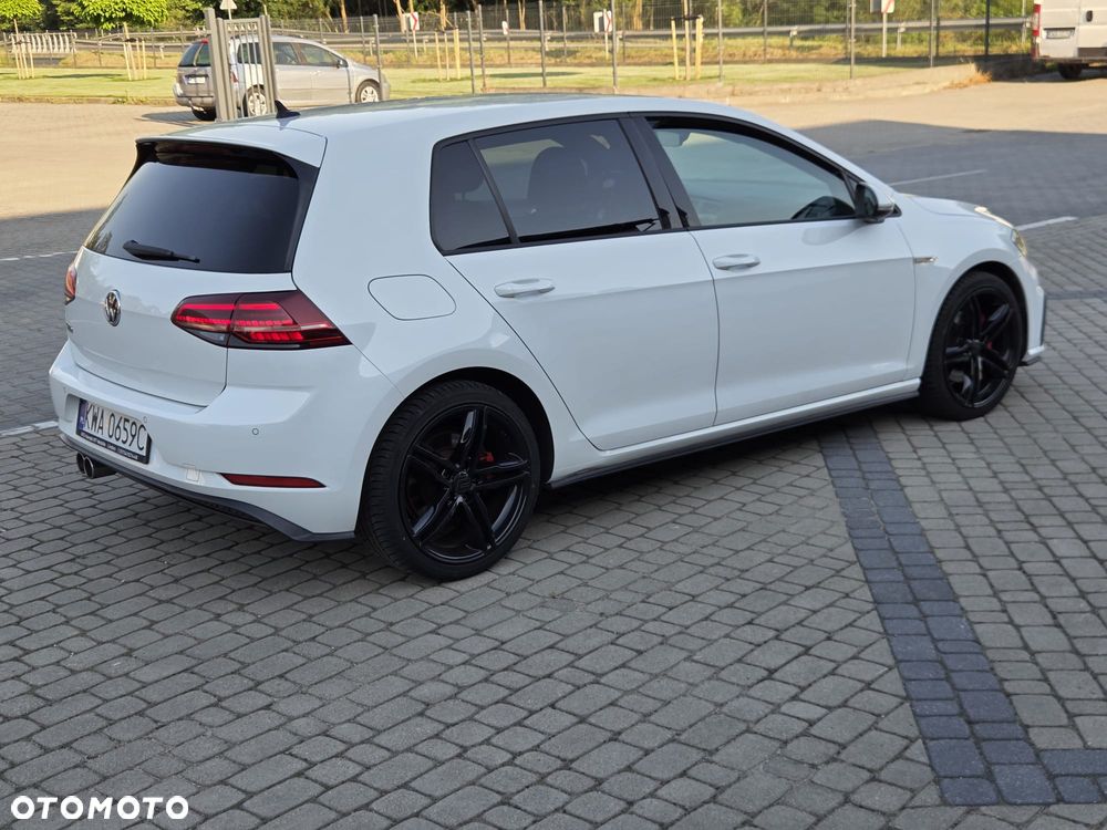 Volkswagen Golf 2.0 TDI BMT GTD - 9