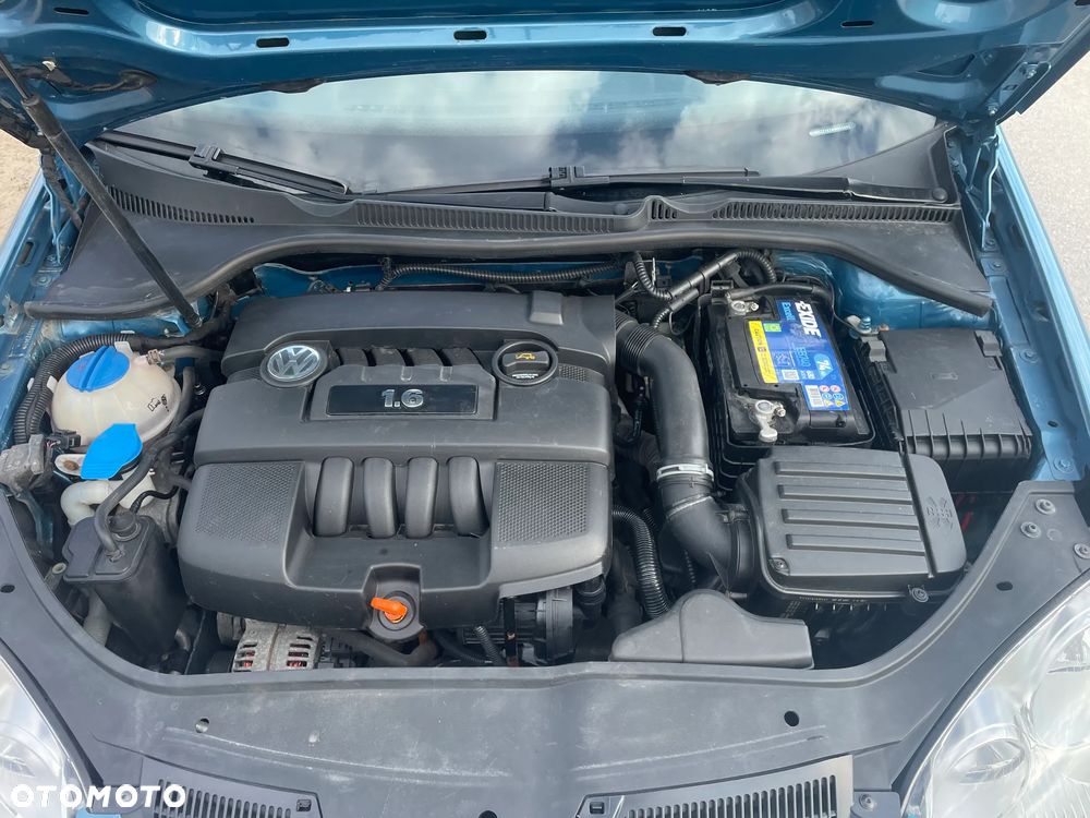 Volkswagen Golf 1.6 Goal - 17