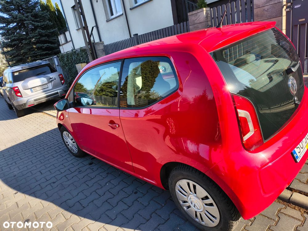 Volkswagen up! move - 4
