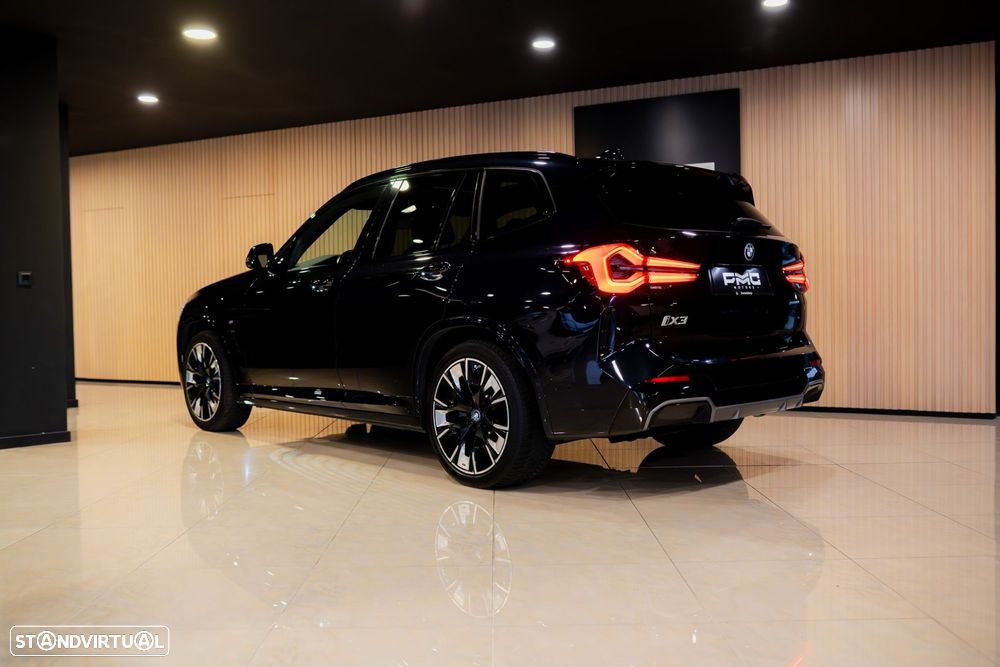 BMW iX3 M Sport Impressive - 3