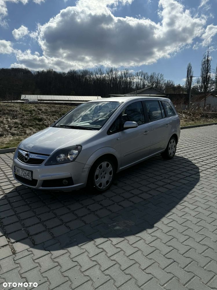 Opel Zafira 1.9 CDTI Cosmo - 3