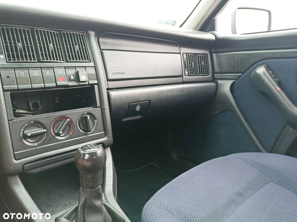 Audi 80 2.0 E - 11