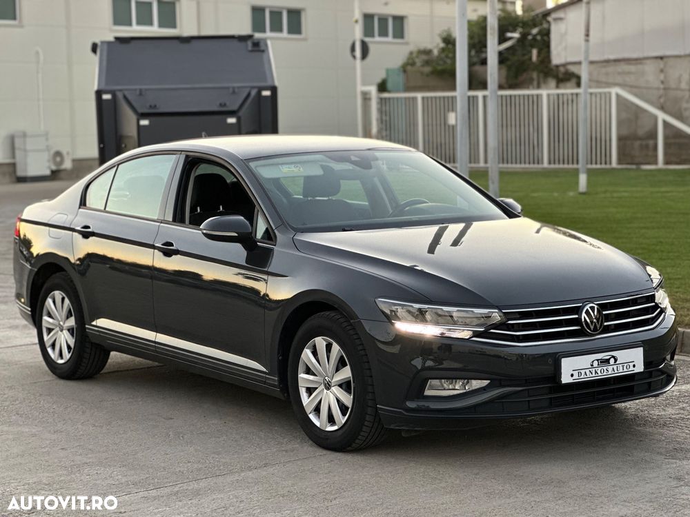 Volkswagen Passat 1.5 TSI ACT DSG Comfortline - 31