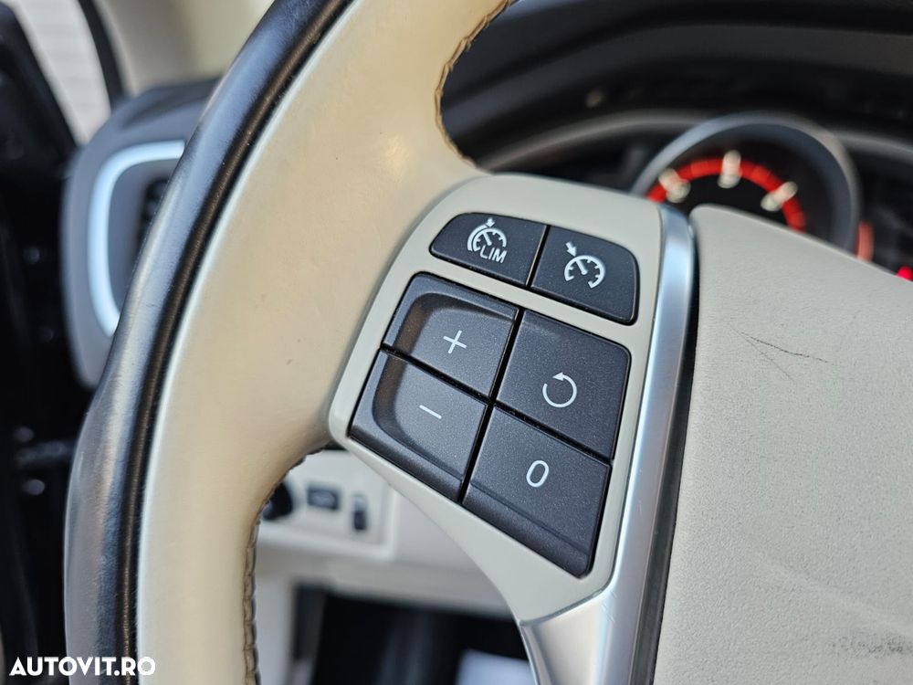 Volvo V40 D2 Geartronic - 24