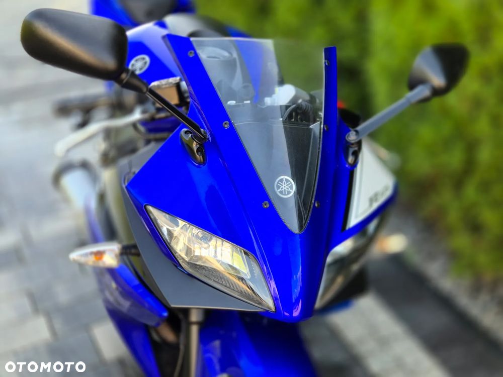 Yamaha YZF - 12