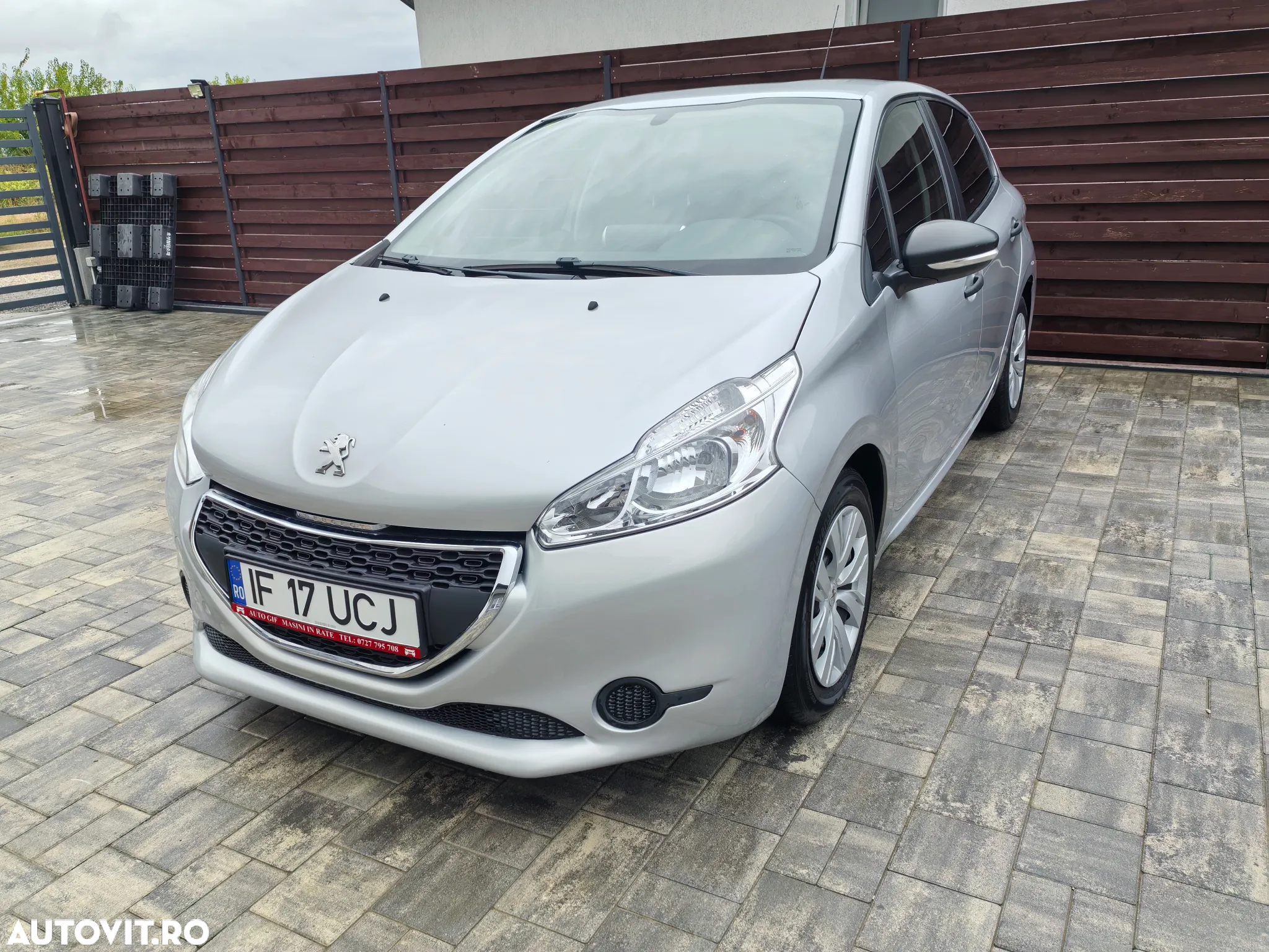 Peugeot 208 e-HDi 68 EGS5 Stop&Start Active - 11