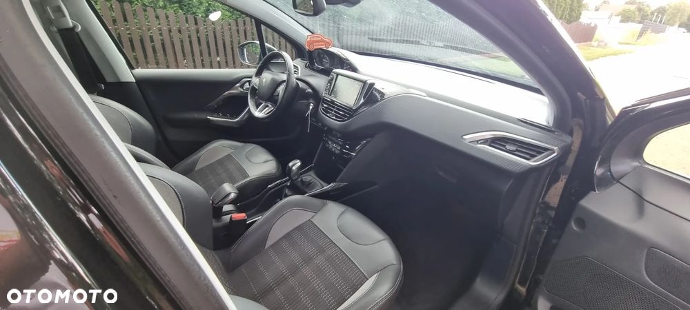 Peugeot 2008 PureTech 110 Stop&Start Allure - 11