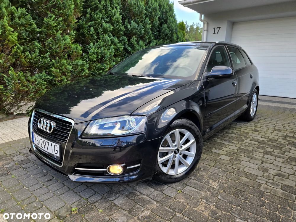 Audi A3 Sportback 1.8 TFSI quattro Attraction - 2