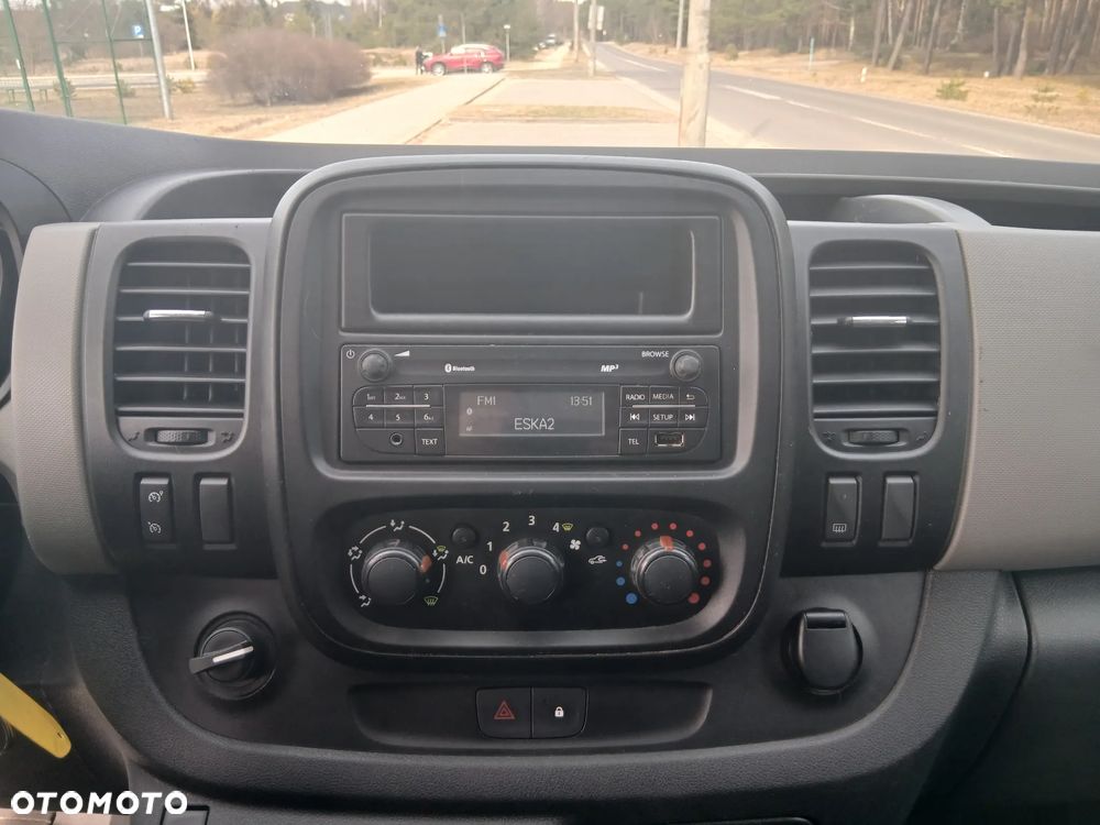 Renault Trafic - 18