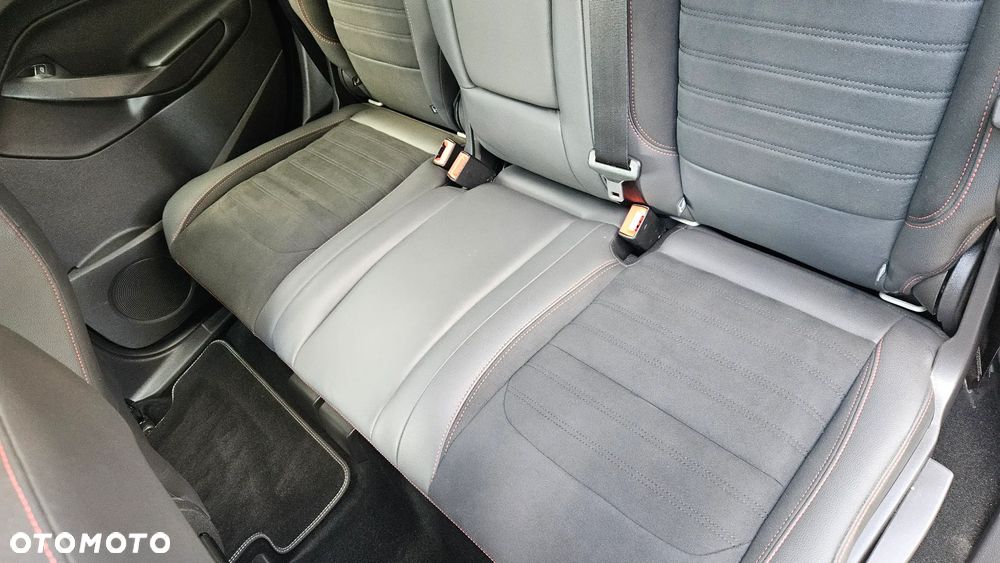 Ford Kuga 2.0 TDCi 4x4 ST-Line - 16